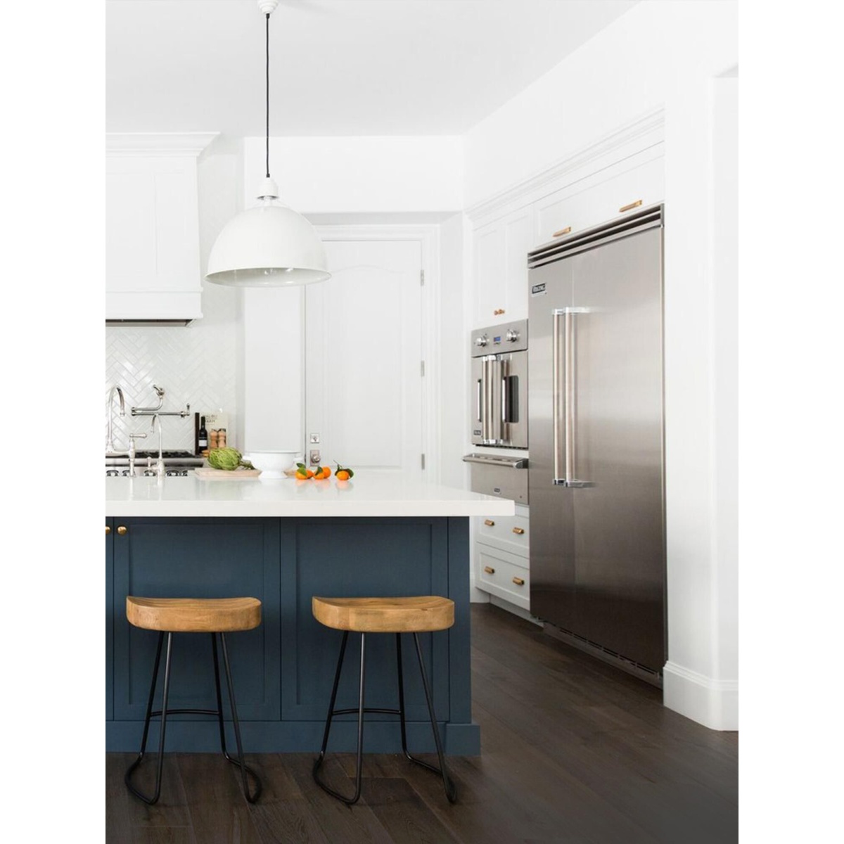 Dark Walnut - Wide Plank (220mm) - Engineered Timber Flooring