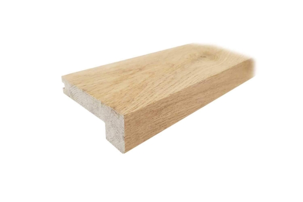 Stair Nose<p style="font-size: 18px;color:#dcb4aa;">2100mm length – Solid Oak<p>